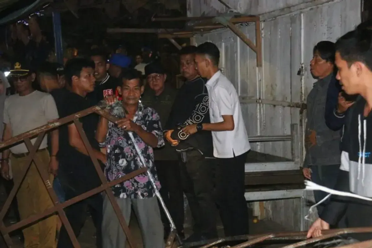 Penertiban PKL (Sumber: elnews.id)