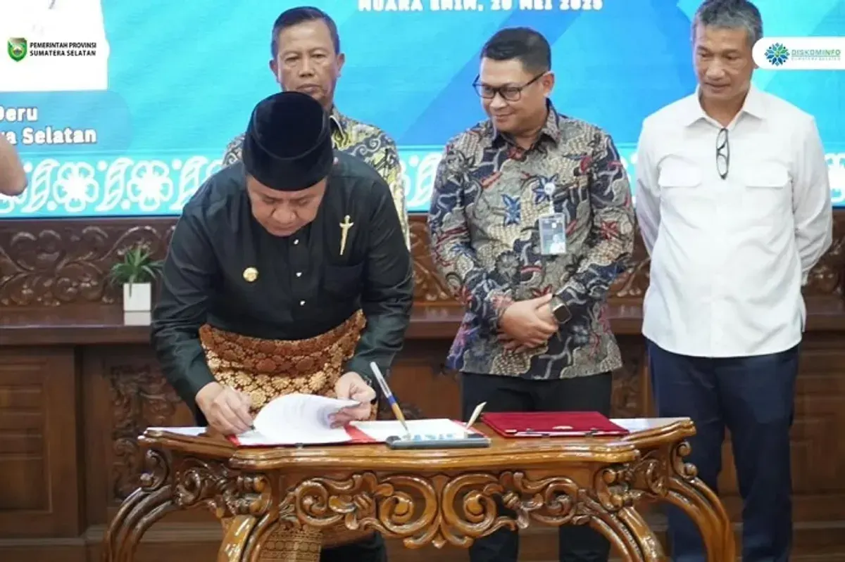 Gubernur Herman Deru Teken MoU Percepatan Pembangunan Jalan Khusus Batubara dan 5 Flyover di Muara Enim (Foto: Pemprov Sumsel)