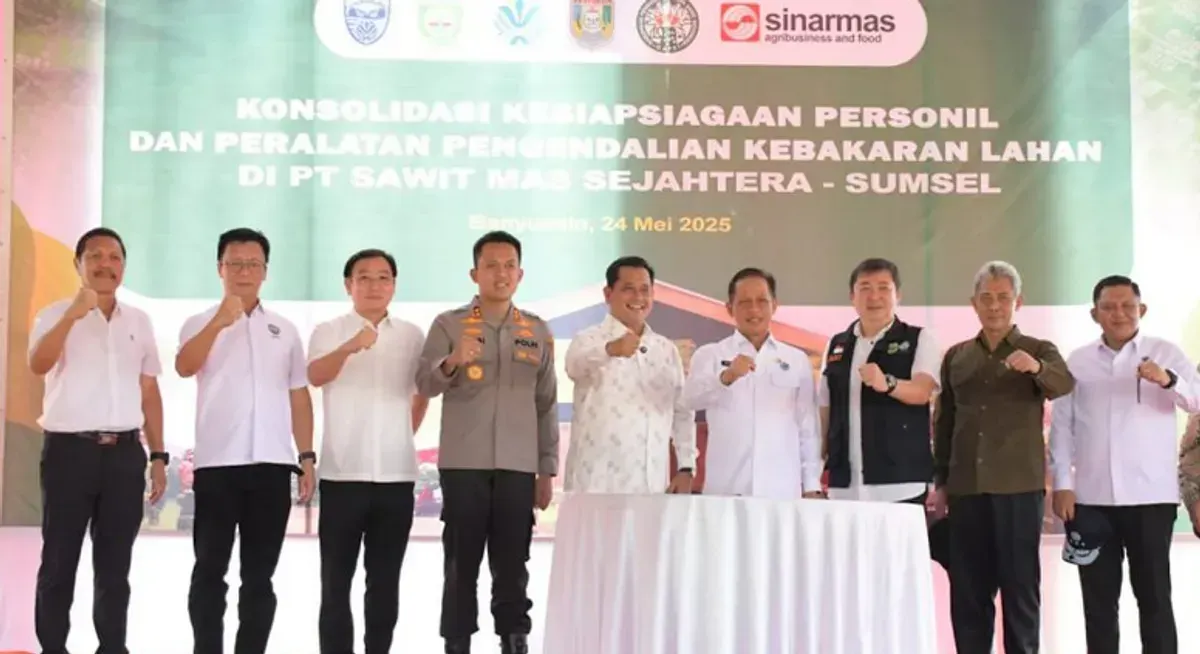 Menteri Lingkungan Hidup Dr. Hanif Faisol Nurofiq, S.Hut., M.P (Sumber: Istimewa)