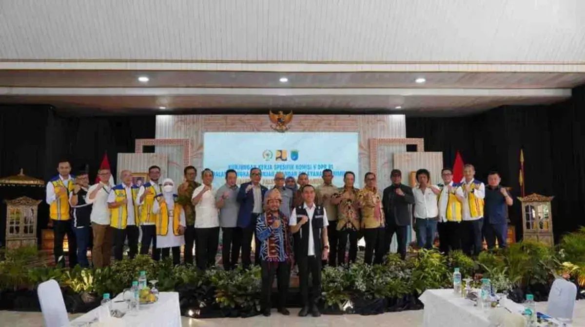 Kunjungan kerja spesifik yang dilakukan Komisi V DPR RI ke Jalan Tol Kayuagung-Palembang mengungkap berbagai persoalan terkait pemenuhan Standar Pelayanan Minimum (SPM) yang menjadi kewajiban operator (Sumber: Istimewa)