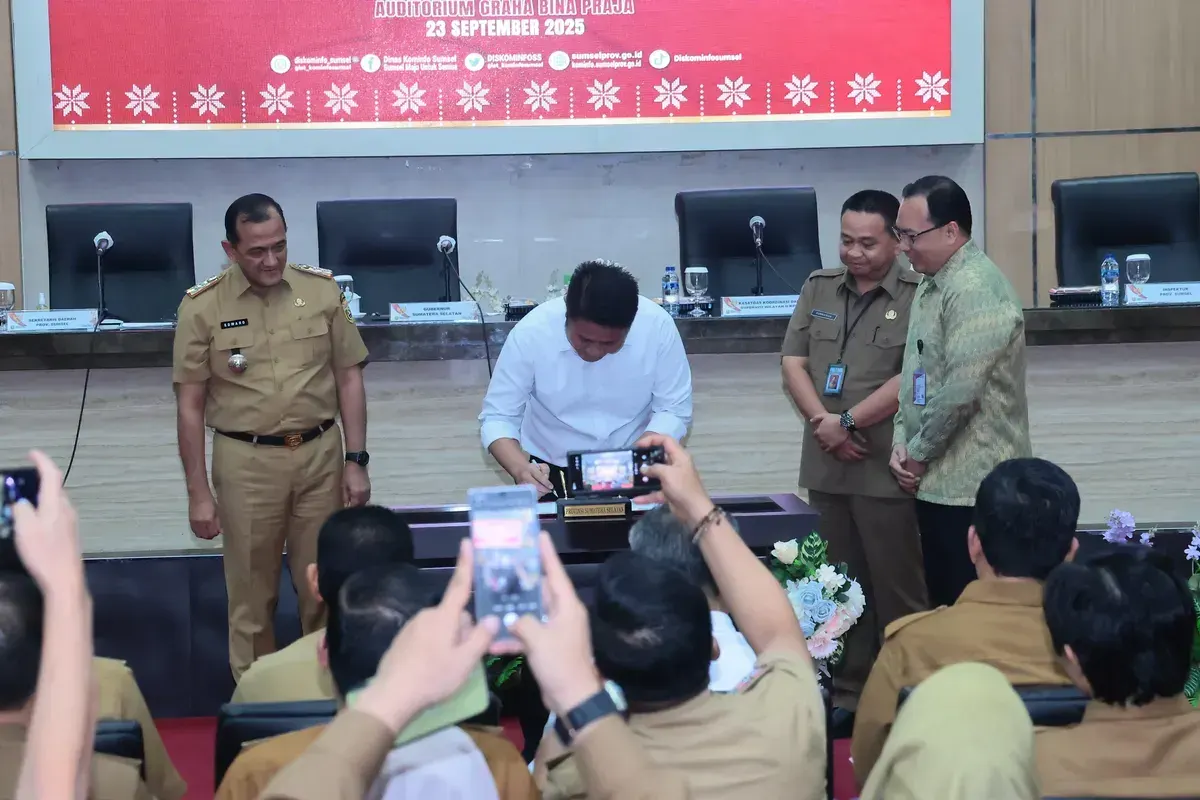 Gubernur Dr. H. Herman Deru (Sumber: Istimewa)