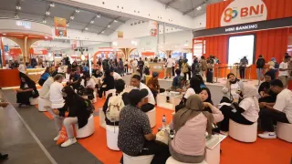 Cerita Pengunjung BNI wondrX Dapat Diskon Sepatu 40%, Bukan Cuma Gimmic