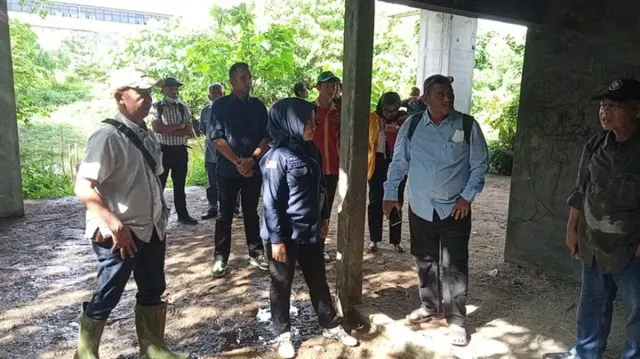 Kondisi Memprihatinkan, Penyidik Kejati Sumsel Tinjau Proyek Mangkrak Pasar Cinde Palembang