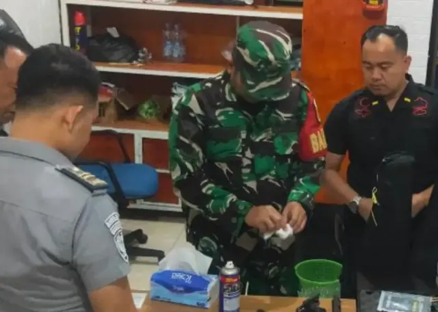 Lapas Muara Enim Cek Rutin Senjata Api dan Perlengkapan Keamanan, Pastikan Siaga dan Siap Pakai