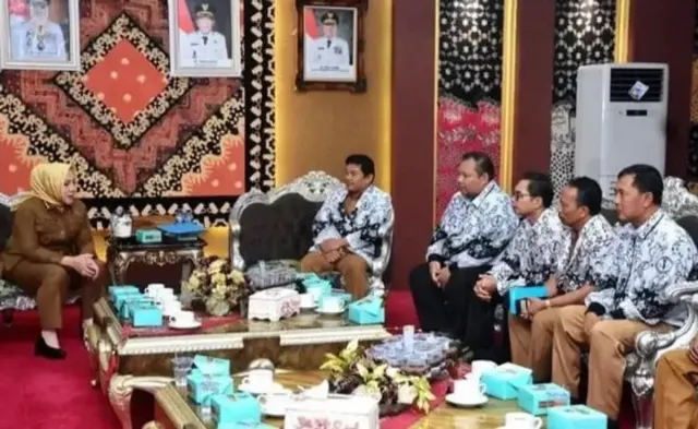 Bupati Ratna Machmud Terima Audiensi PGRI Musi Rawas, Bahas Sinergi dan Kesejahteraan Guru