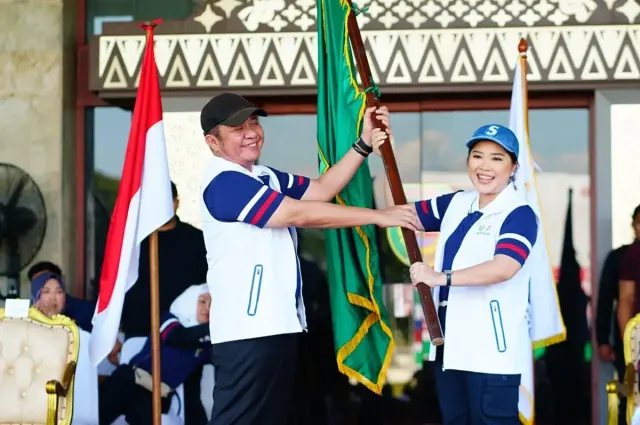 Gubernur Herman Deru Lepas Kontingen FORNAS VIII Sumsel, Targetkan Tembus Tiga Besar Nasional