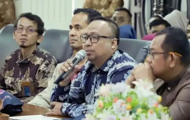 Fraksi Gerindra Soroti Penurunan Retribusi dan Silpa di RAPBD Sumsel 2025, Desak Optimalisasi PAD