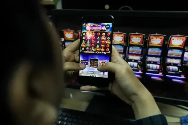 Terbukti Judi Online, 90 Keluarga di Jambi Resmi Dicoret dari Bansos