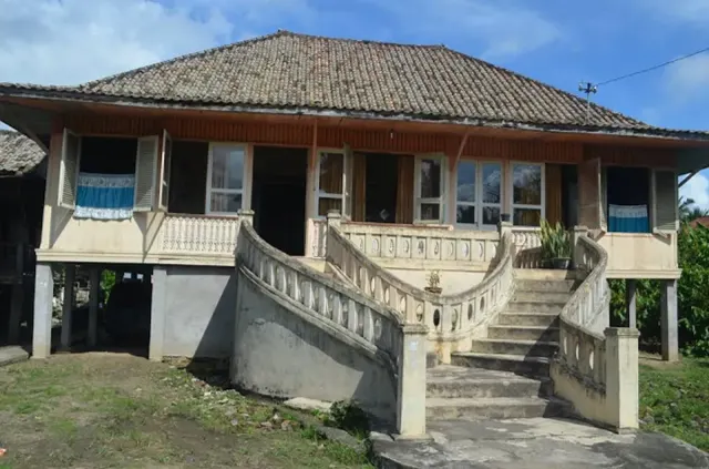 Rumah Limas Kayu Agung: Warisan Arsitektur Klasik yang Penuh Makna Budaya