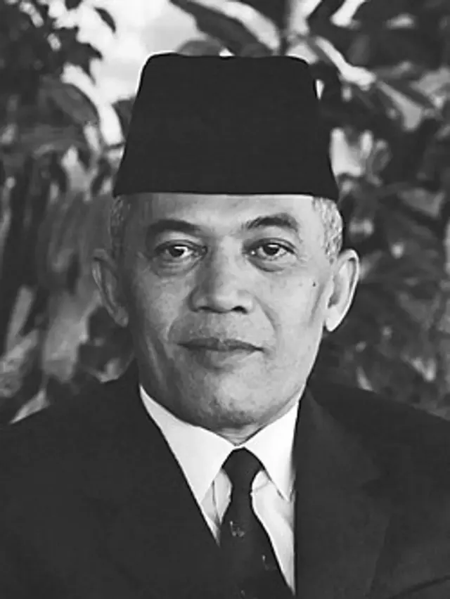 Biografi Jenderal A.H. Nasution: Perjalanan Hidup Sang Tokoh Militer dan Pejuang Bangsa